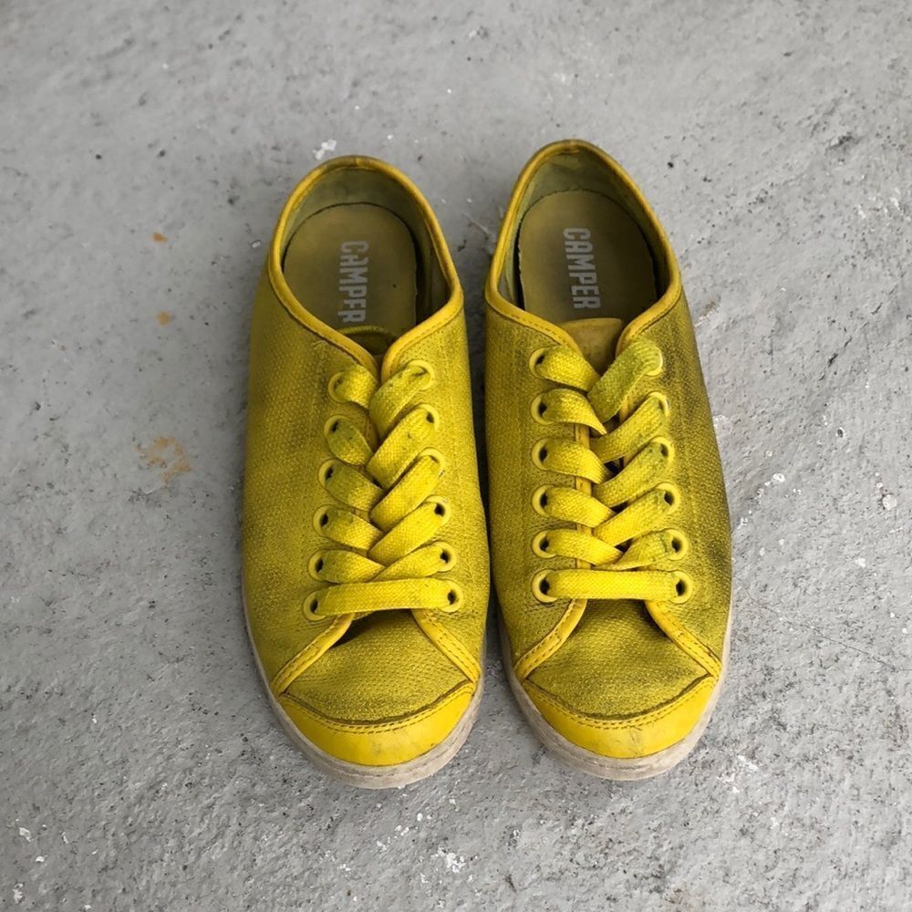 Distressed Campers sneakers